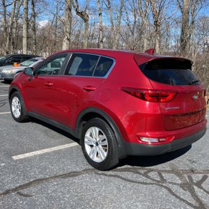 KIA SPORTAGE LX - 5