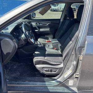 2017 Nissan ROGUE SV — миниатюра 32