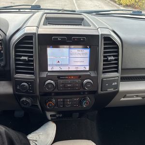 صورة مصغرة 37 لـ 2019 FORD F-150 XLT