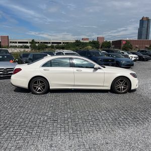 صورة 10 لـ 2018 Mercedes-BENZ S-CLASS