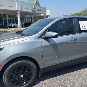 CHEVROLET EQUINOX LT - 2