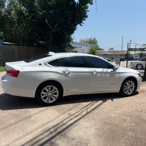 2019 Chevrolet IMPALA LT photo 10