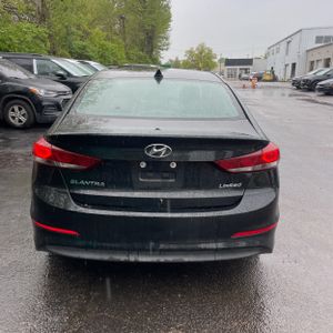 HYUNDAI ELANTRA LIMITED - 7