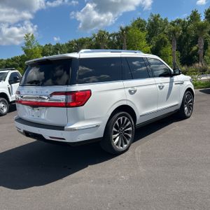LINCOLN NAVIGATOR RESERVE - 8