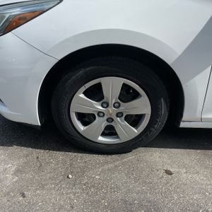 2018 Chevrolet CRUZE LS MANUAL — фото 17