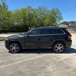 Jeep Grand Cherokee Sterling Edition - 3