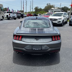 2025 FORD MUSTANG ECOBOOST PREMIUM 照片 7
