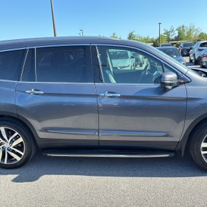 HONDA PILOT TOURING - 9