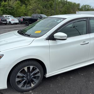 NISSAN SENTRA SR TURBO - 2