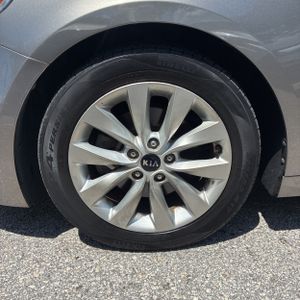 صورة مصغرة 17 لـ 2017 KIA OPTIMA EX