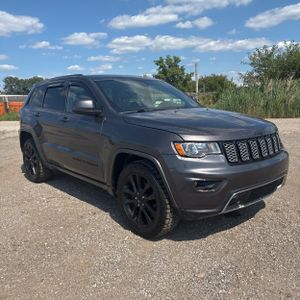2017 JEEP GRAND CHEROKEE ALTITUDE — фото 12