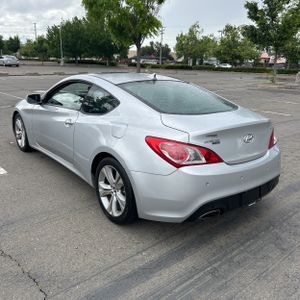 HYUNDAI GENESIS COUPE 3.8 GRAND TOURING - 3