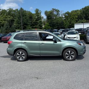 صورة 10 لـ 2018 Subaru FORESTER 2.5I PREMIUM