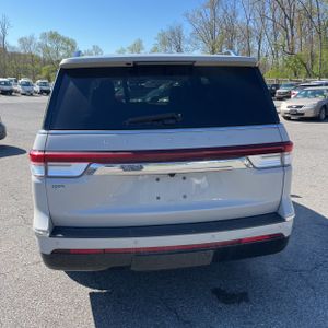 LINCOLN NAVIGATOR RESERVE - 7