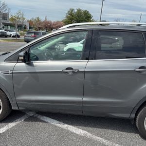 FORD ESCAPE TITANIUM - 4