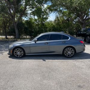 BMW 3 SERIES 330I - 3