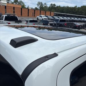 2022 FORD F-150 LARIAT thumbnail 16