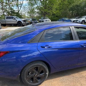 HYUNDAI ELANTRA SEL - 9