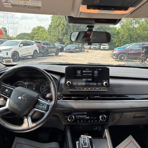 صورة مصغرة 36 لـ 2022 Mitsubishi OUTLANDER SE
