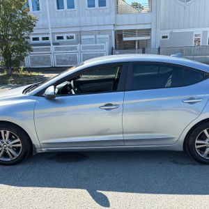 2017 Hyundai ELANTRA SE 照片 4