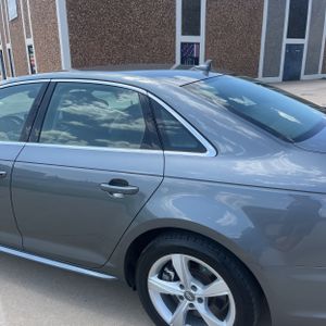 صورة 6 لـ 2019 AUDI A4 PREMIUM