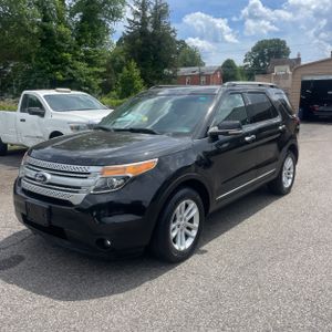 FORD EXPLORER XLT - 1