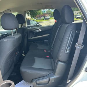 2017 Nissan PATHFINDER SV thumbnail 34