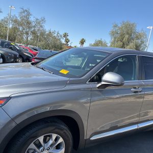 HYUNDAI SANTA FE - 2