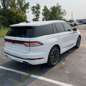صورة 8 لـ 2025 Lincoln AVIATOR BLACK LABEL