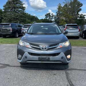 صورة 14 لـ 2013 Toyota RAV4 XLE