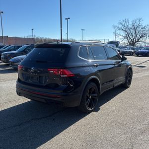 VOLKSWAGEN TIGUAN SE R-LINE BLACK 4MOTION - 8
