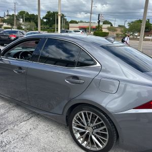 LEXUS IS 200T BASE - 5