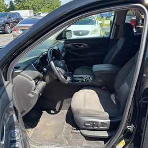 صورة مصغرة 32 لـ 2018 Chevrolet TRAVERSE LT CLOTH