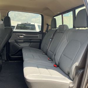 صورة مصغرة 34 لـ 2019 RAM 1500 BIG HORN