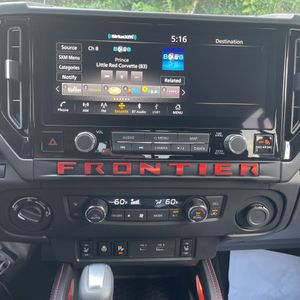 صورة مصغرة 37 لـ 2025 Nissan FRONTIER PRO-4X