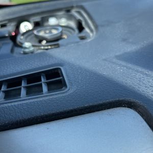 صورة 72 لـ 2015 Toyota RAV4 XLE