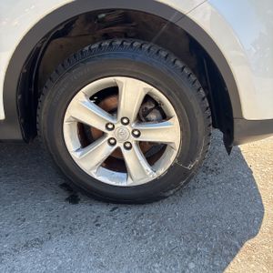 2014 Toyota RAV4 XLE 照片 20
