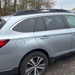 SUBARU OUTBACK 3.6R LIMITED - 9