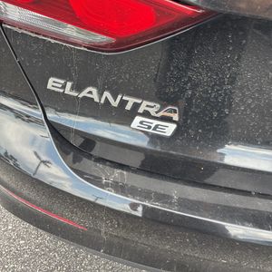 صورة مصغرة 23 لـ 2018 Hyundai ELANTRA SE