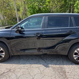 TOYOTA HIGHLANDER - 4