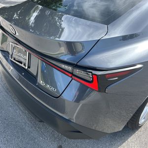 صورة مصغرة 57 لـ 2025 Lexus IS 300 BASE