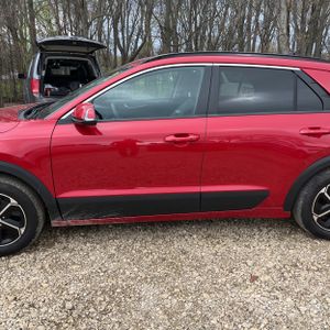 KIA NIRO EX - 4