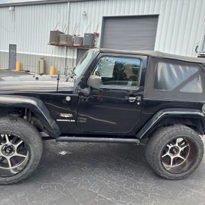 صورة 4 لـ 2015 JEEP WRANGLER SAHARA