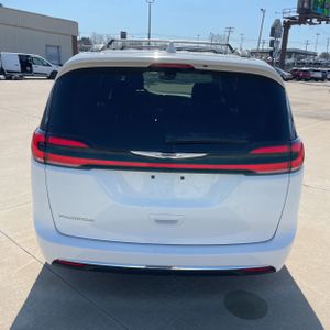 CHRYSLER PACIFICA TOURING L - 7