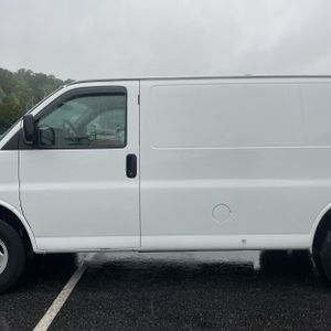 CHEVROLET EXPRESS - 4