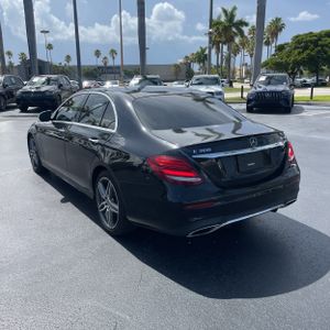 2019 Mercedes-BENZ E-CLASS photo 5