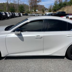 LEXUS IS 300 BASE - 4