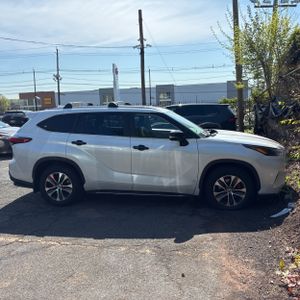 TOYOTA HIGHLANDER - 10