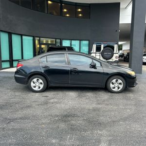 2013 Honda CIVIC LX — фото 10