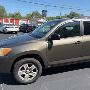 TOYOTA RAV4 - 2
